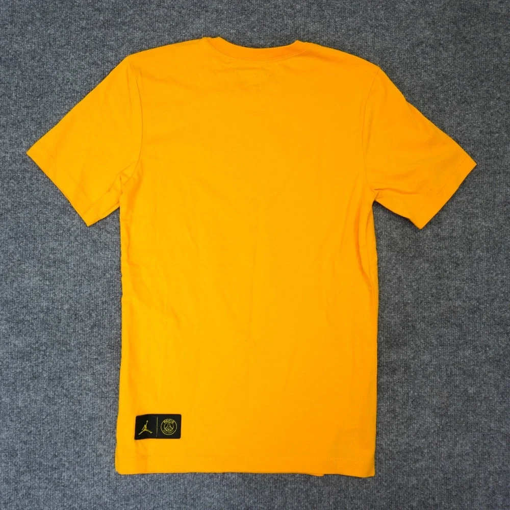 Jordan T-Shirt Mens XS Yellow PSG Paris Saint-Germain Graphic Short Sleeve Tee